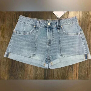 Vanilla Star‎ Light Wash Denim Shorts with Cuffed Hem High Rise Jean Shorts F37